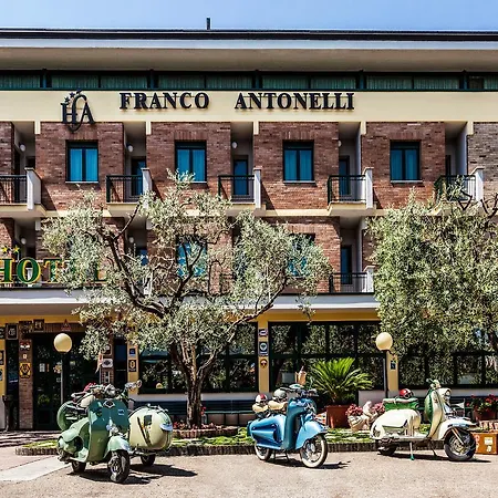 Franco Antonelli Otel