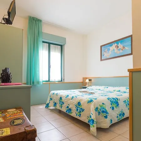 Franco Antonelli Otel 3*